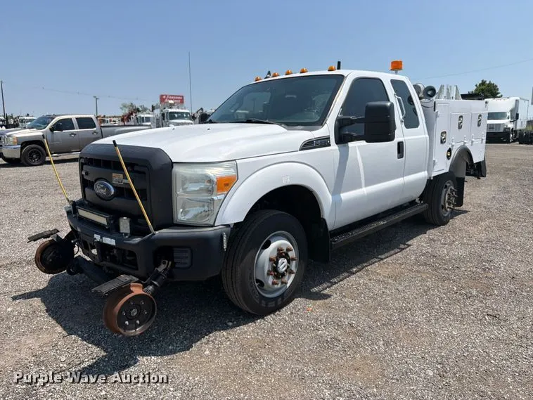 2014 Ford F250 Super Duty Ext. Cab utility bed pickup truck