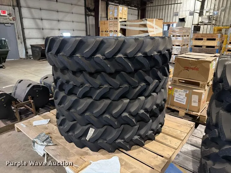 (4) Goodyear Ultra sprayer VF380/90R46 tires