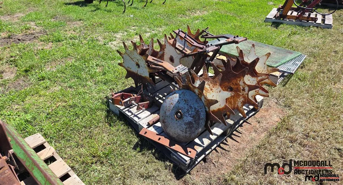 Rotary Hoe Cultivator Wheels and Frames
UNRESERVED