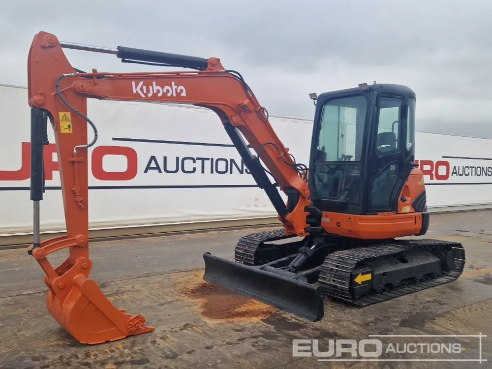 Kubota U55-4
