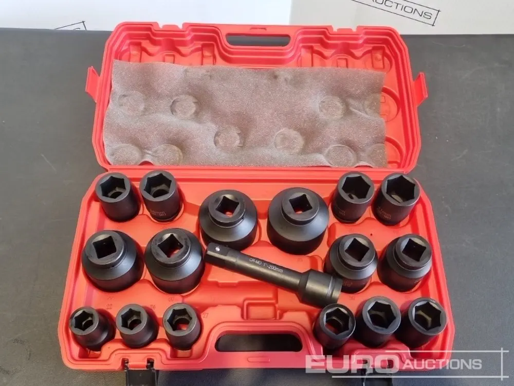 Unused 2026 Boss 1" 17pc Pneumatic Socket Set, 8" Extension Rod