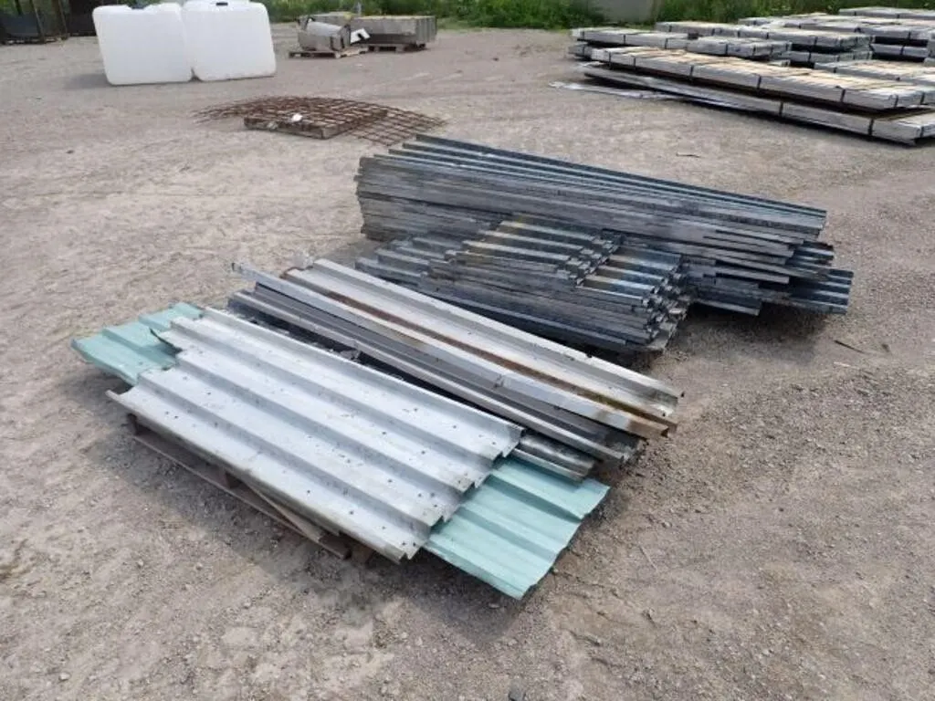 Qty Of Steel Panels