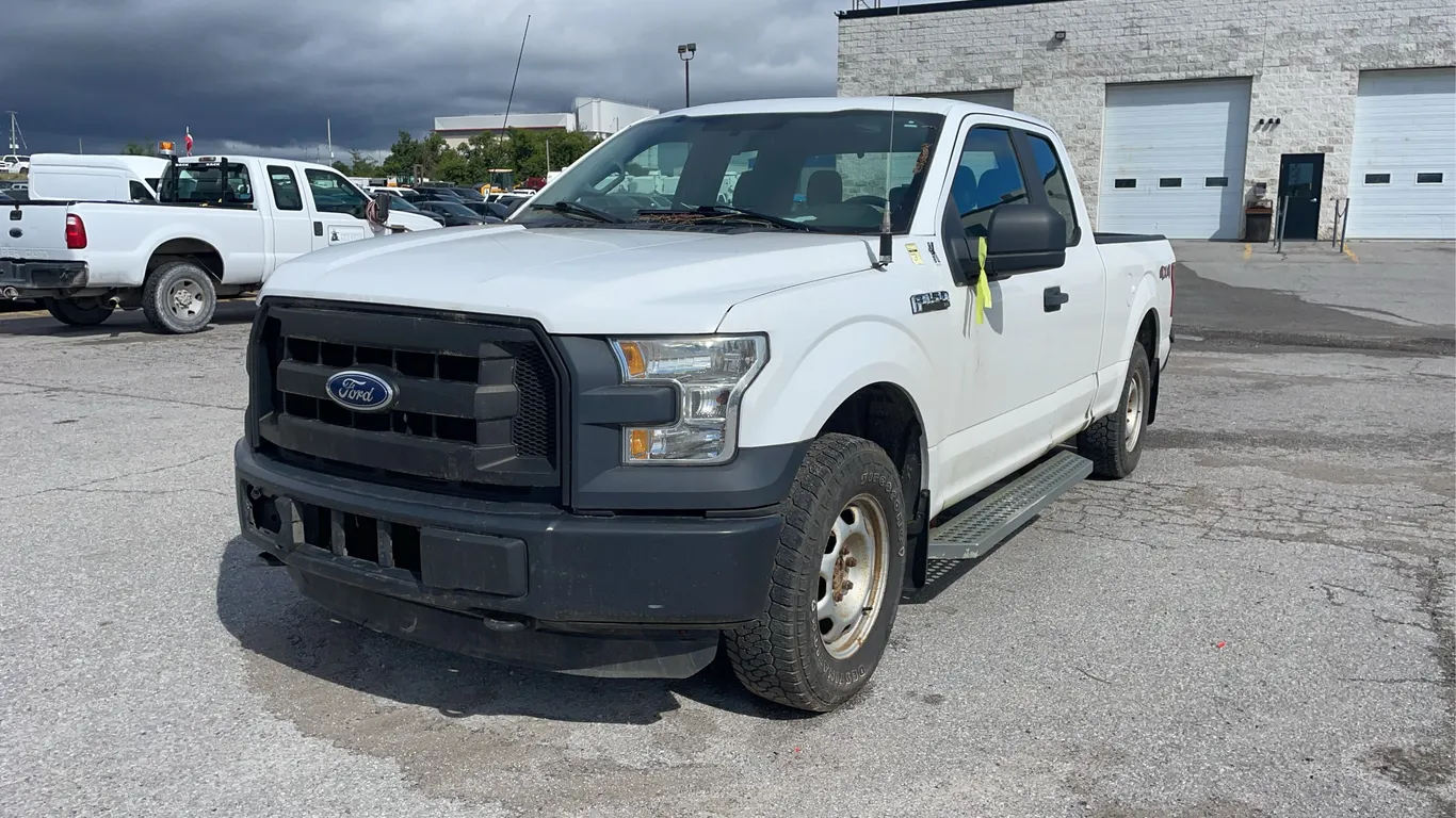 Non-Operable 2016 Ford F-150 4x4 XL 4dr SuperCab 6.5 ft. SB 4x4
