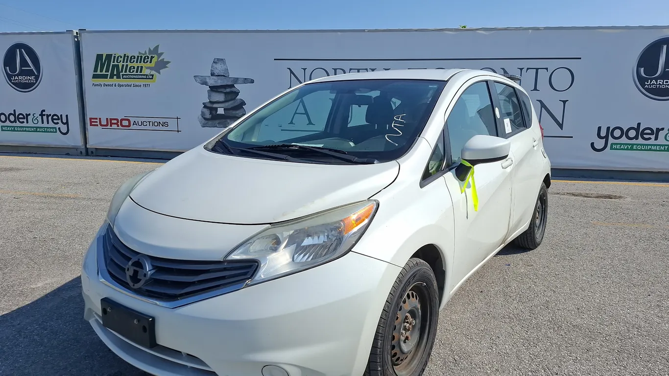 2016 Nissan Versa Note S 4dr Hatchback