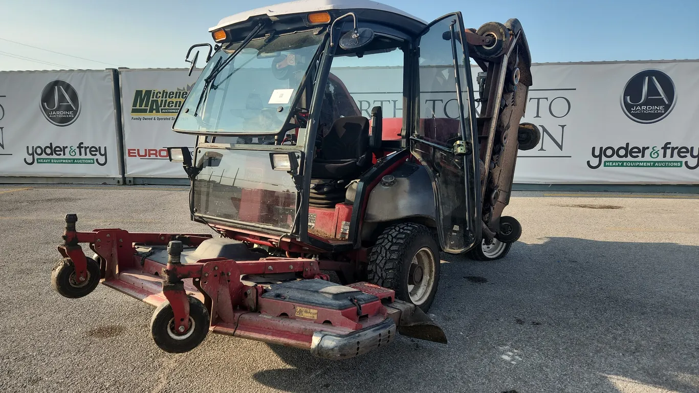 2014 TORO 5910 Mower