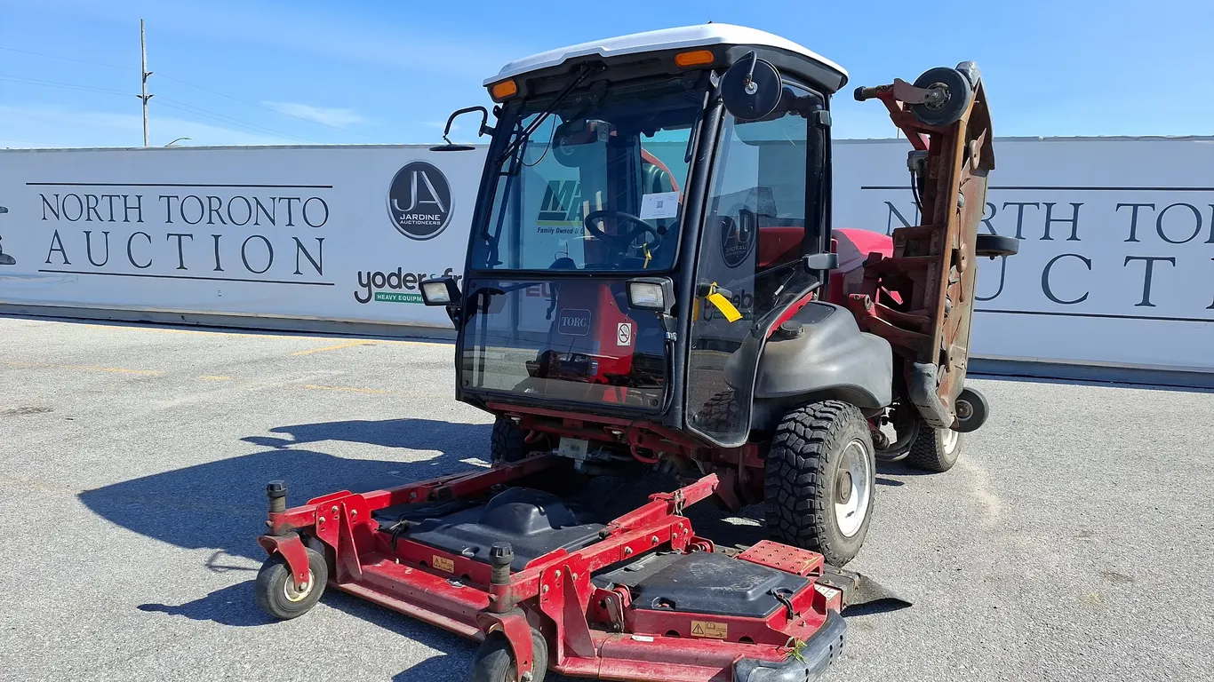 2014 TORO 5910 Mower
