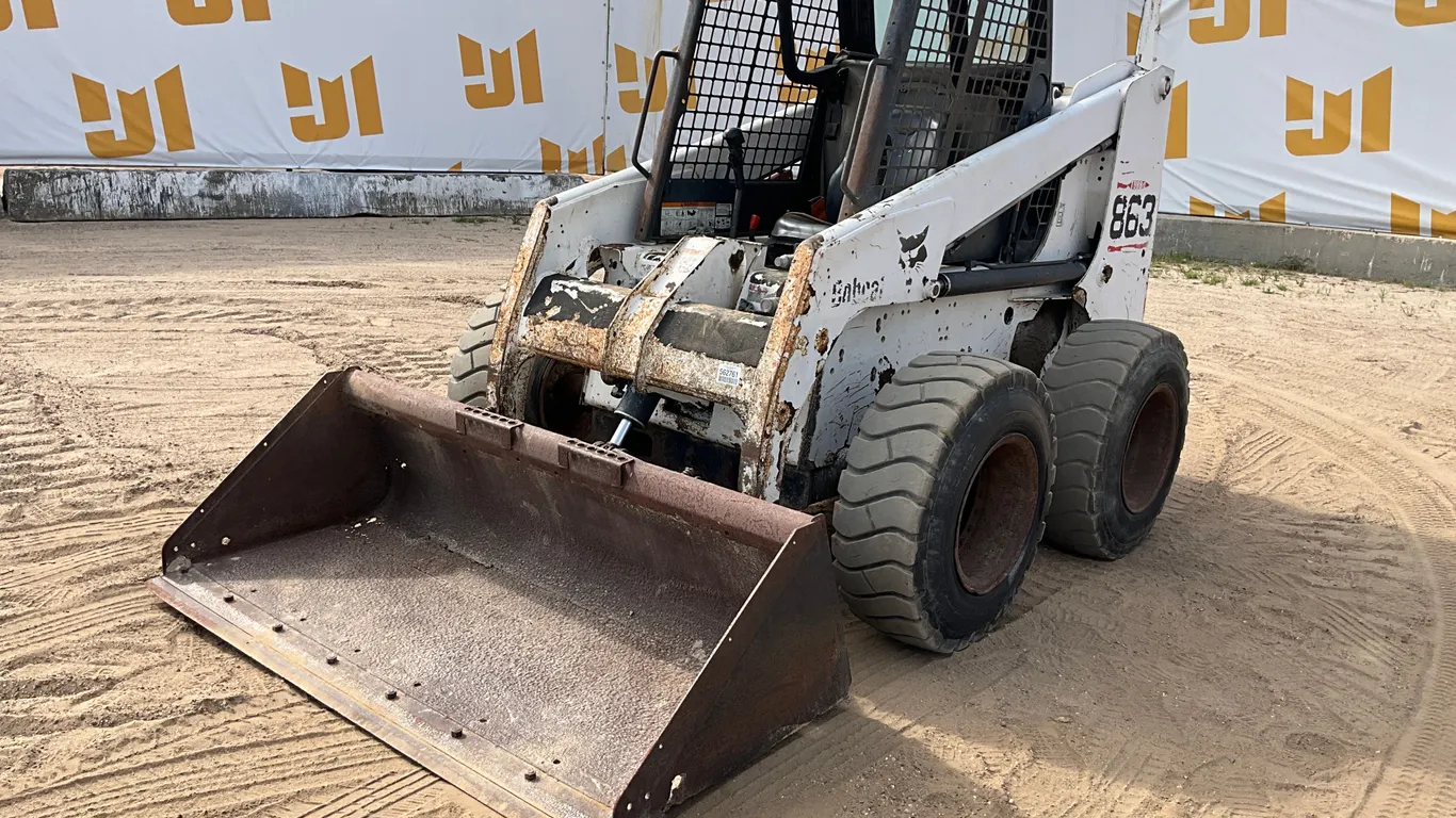 2000 BOBCAT 863 TURBO SKID STEER LOADER SN: 514443116