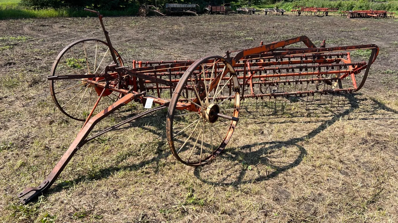 Case Side Delivery Rake