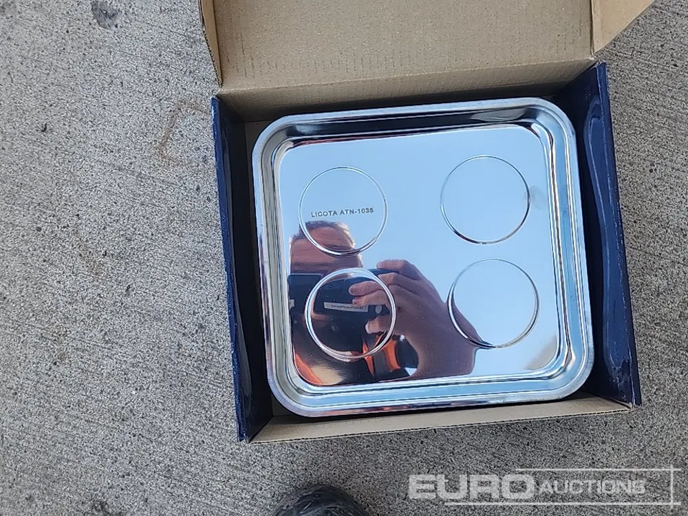 Unused Licota Magnetic Tray