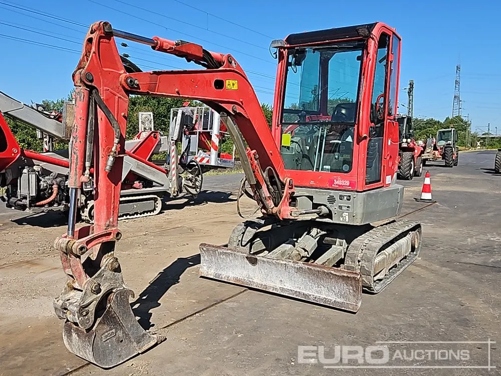 2018 Volvo ECR25D