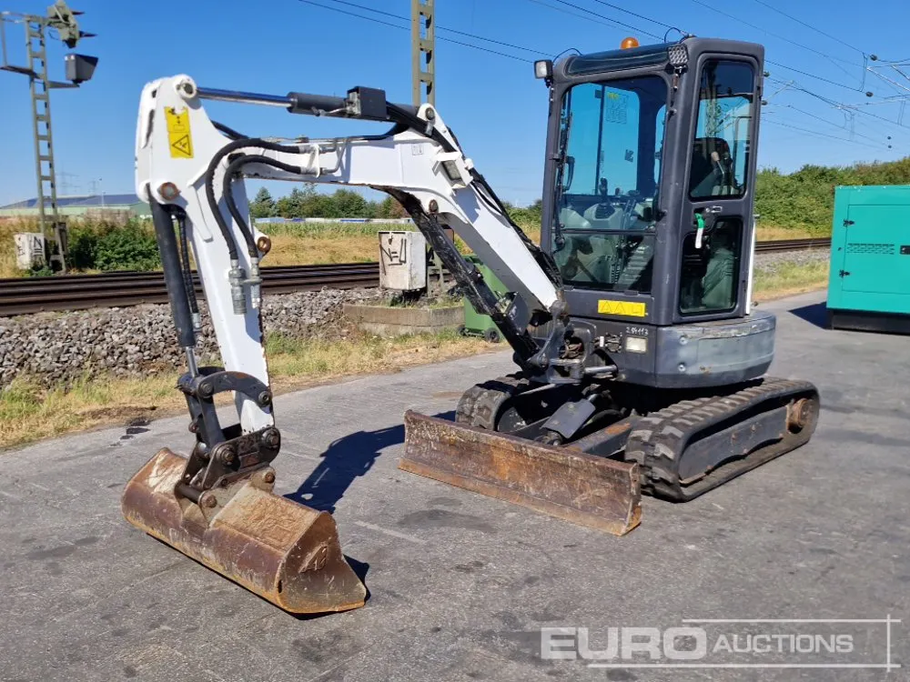 2017 Bobcat E26 EM