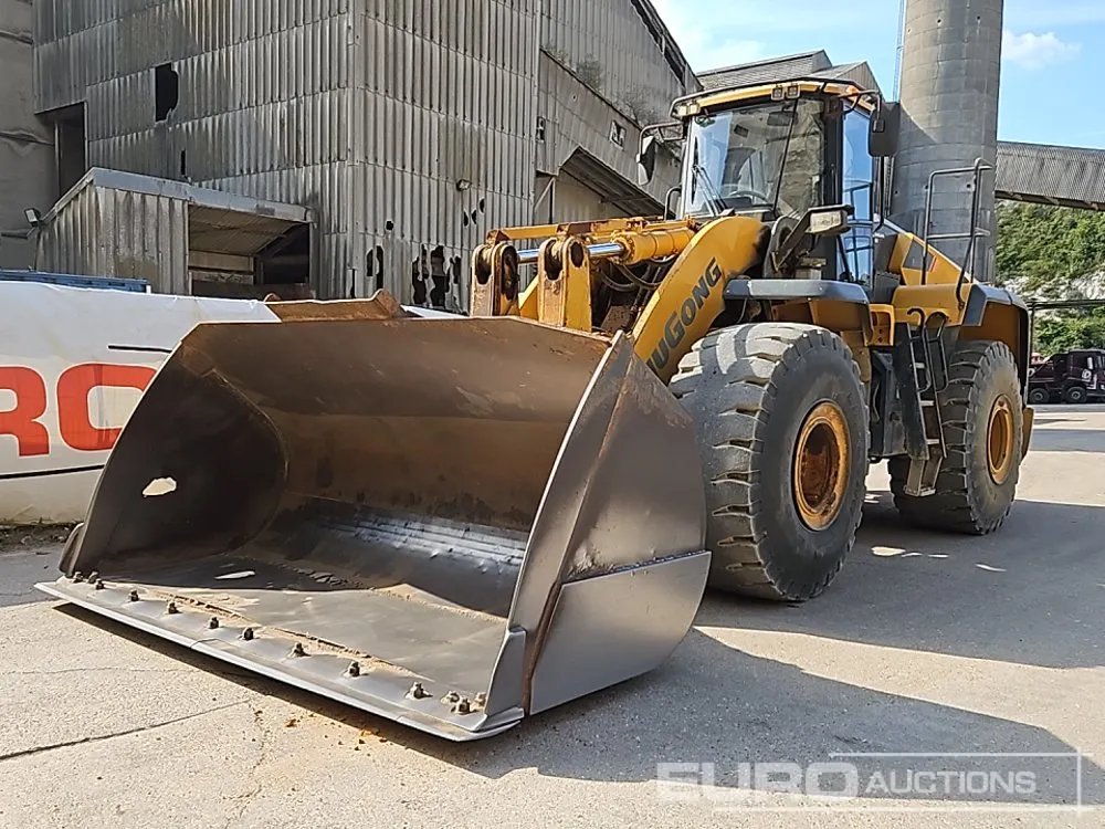 2018 LiuGong CLG890H