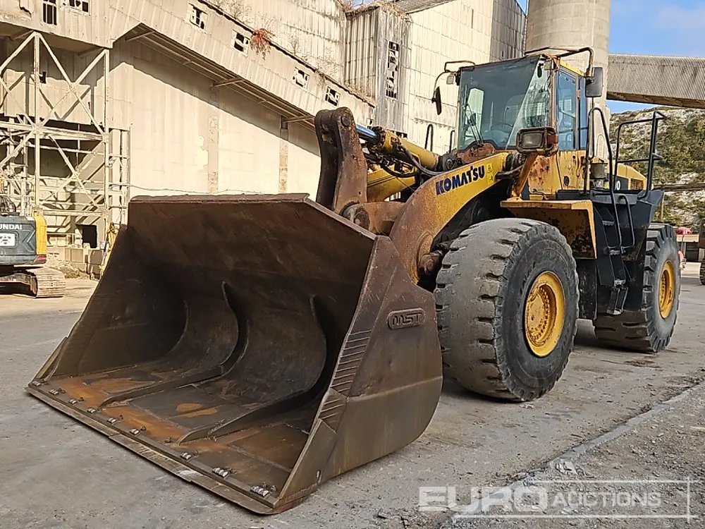 Komatsu WA500-6
