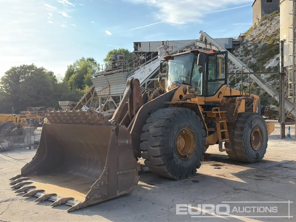 Volvo L220F