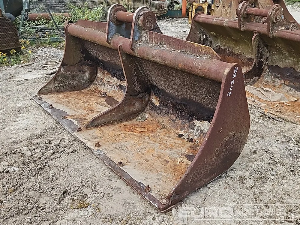 84" Ditching Bucket 80mm Pin to suit 20 Ton Excavator