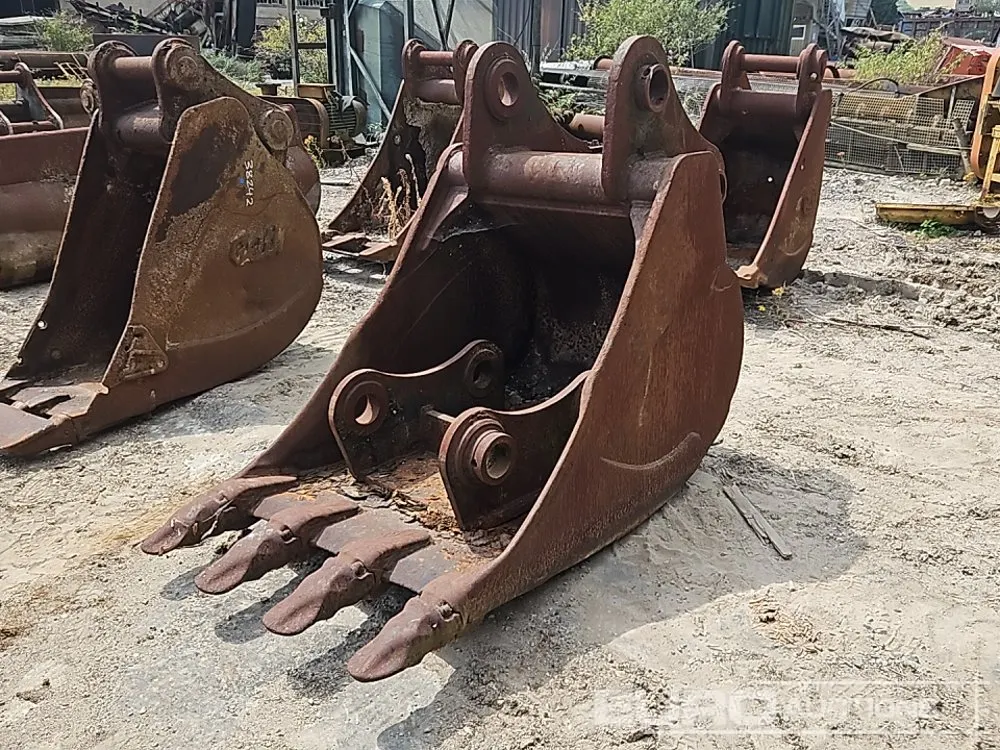 36" Digging Bucket, Headstock 90mm Pin to suit 30 Ton Excavator