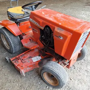 Case Ingersoll 224 riding lawn mower. 48" deck