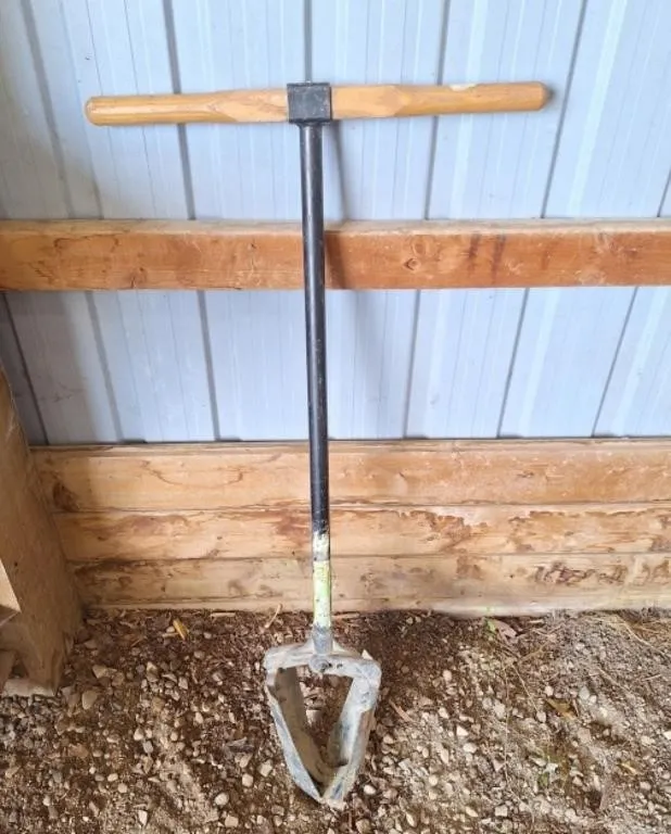 Post hole auger
