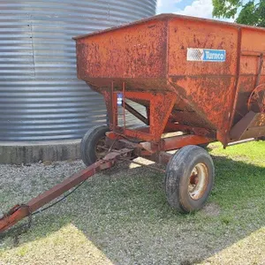 180BU Turnco Gravity wagon on horst running gear
