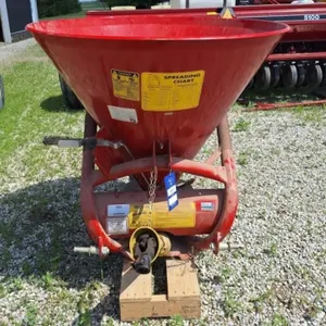 Field General Taylor Way 500 fertilizer spreader