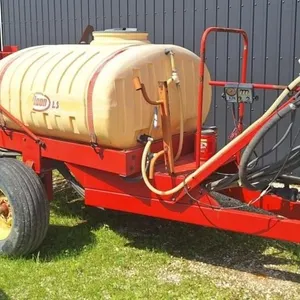 Vicon LS1410T Sprayer 32' boom