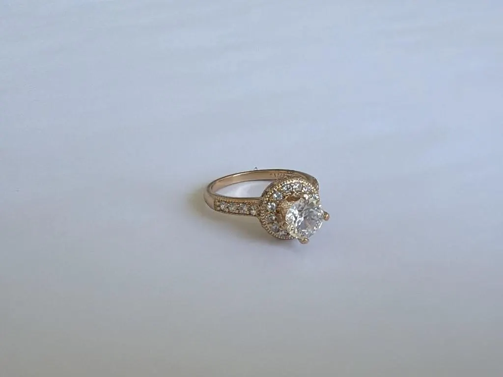 New 18K Gold Plated 1.0 Carat Luxury Ring