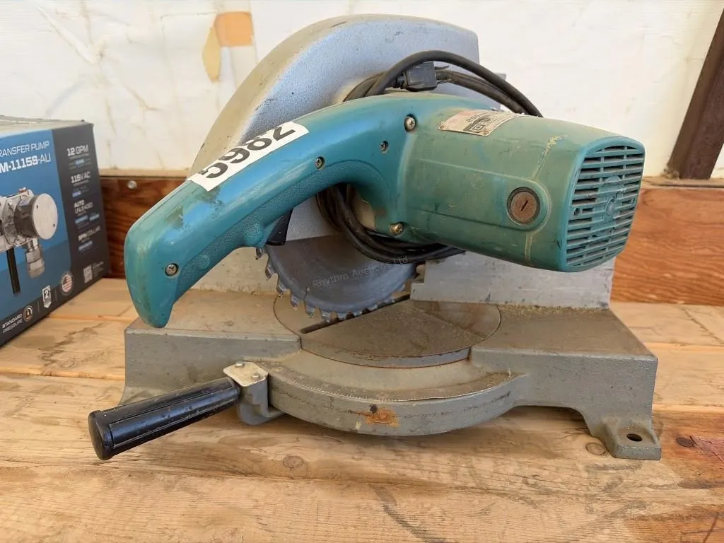 Makita 255mm Miter Saw
