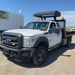 2015  Ford  F-550 Super Duty 4X4  S/A  Deck Truck
