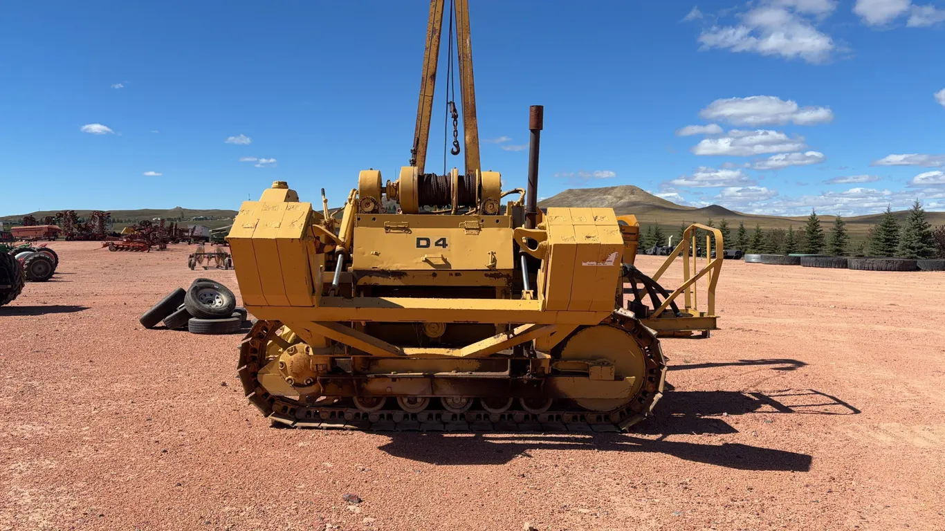 Caterpillar D4 Dozer