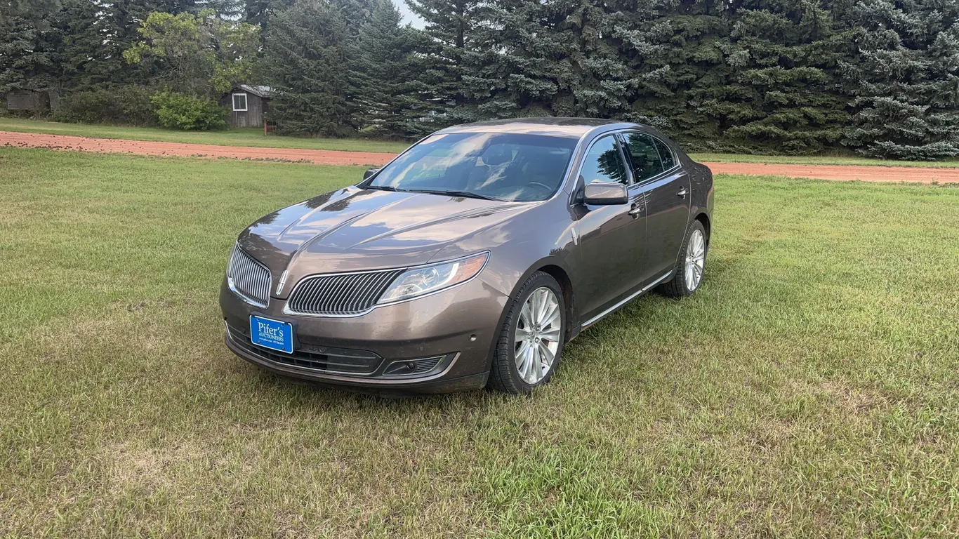 2015 Lincoln MKS Sedan