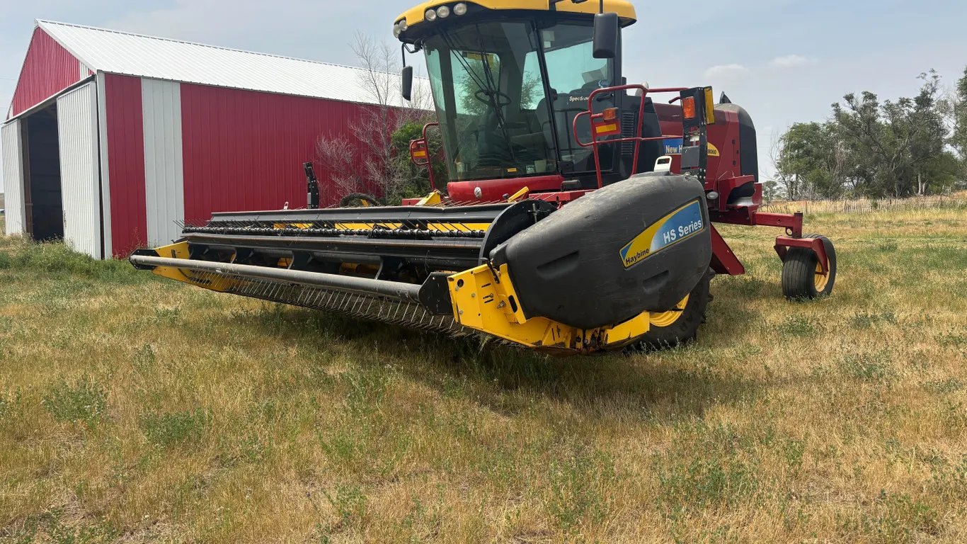 2013 New Holland H8060 Windrower