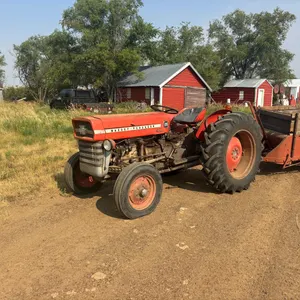 Massey Ferguson 135 Tractor