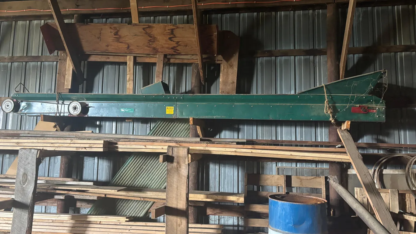 Seedburo Equipment Cake Conveyor