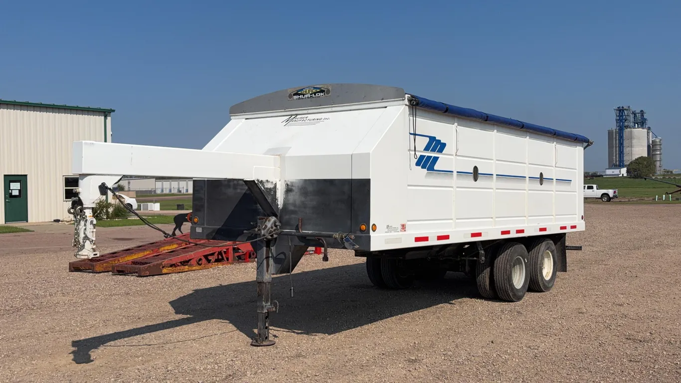 1999 Maurer Gooseneck Hopper Trailer
