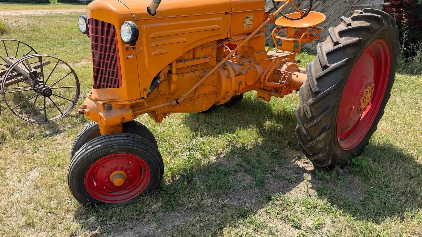 1947 Minneapolis-Moline RTU Tractor