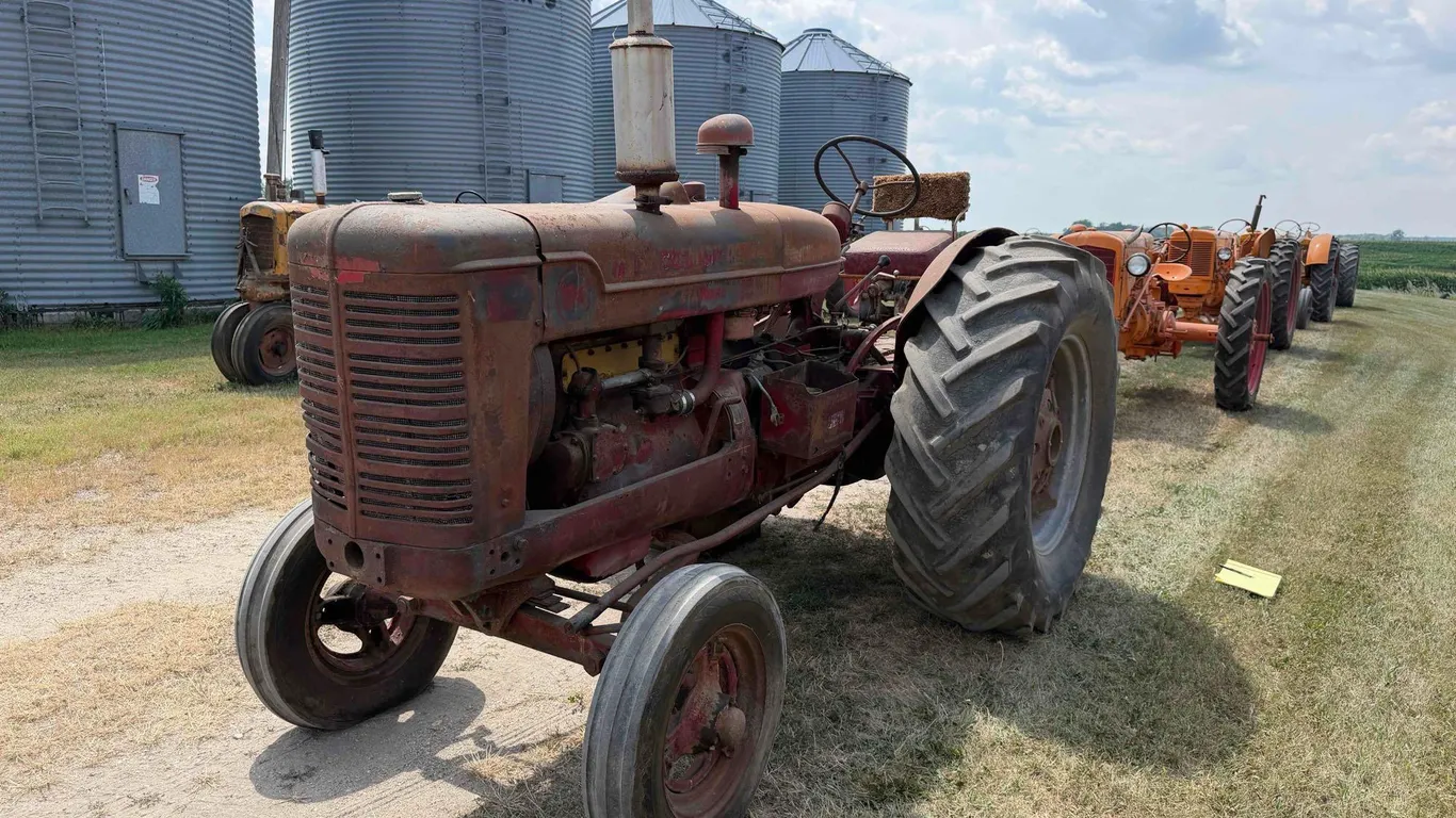1947 McCormick-Deering W-6 Tractor