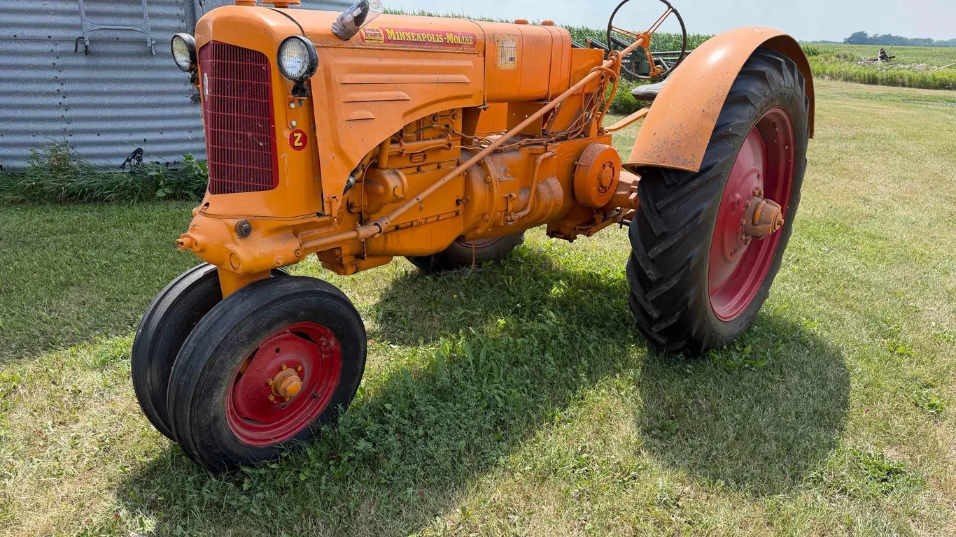 1941 Minneapolis-Moline ZTU Tractor