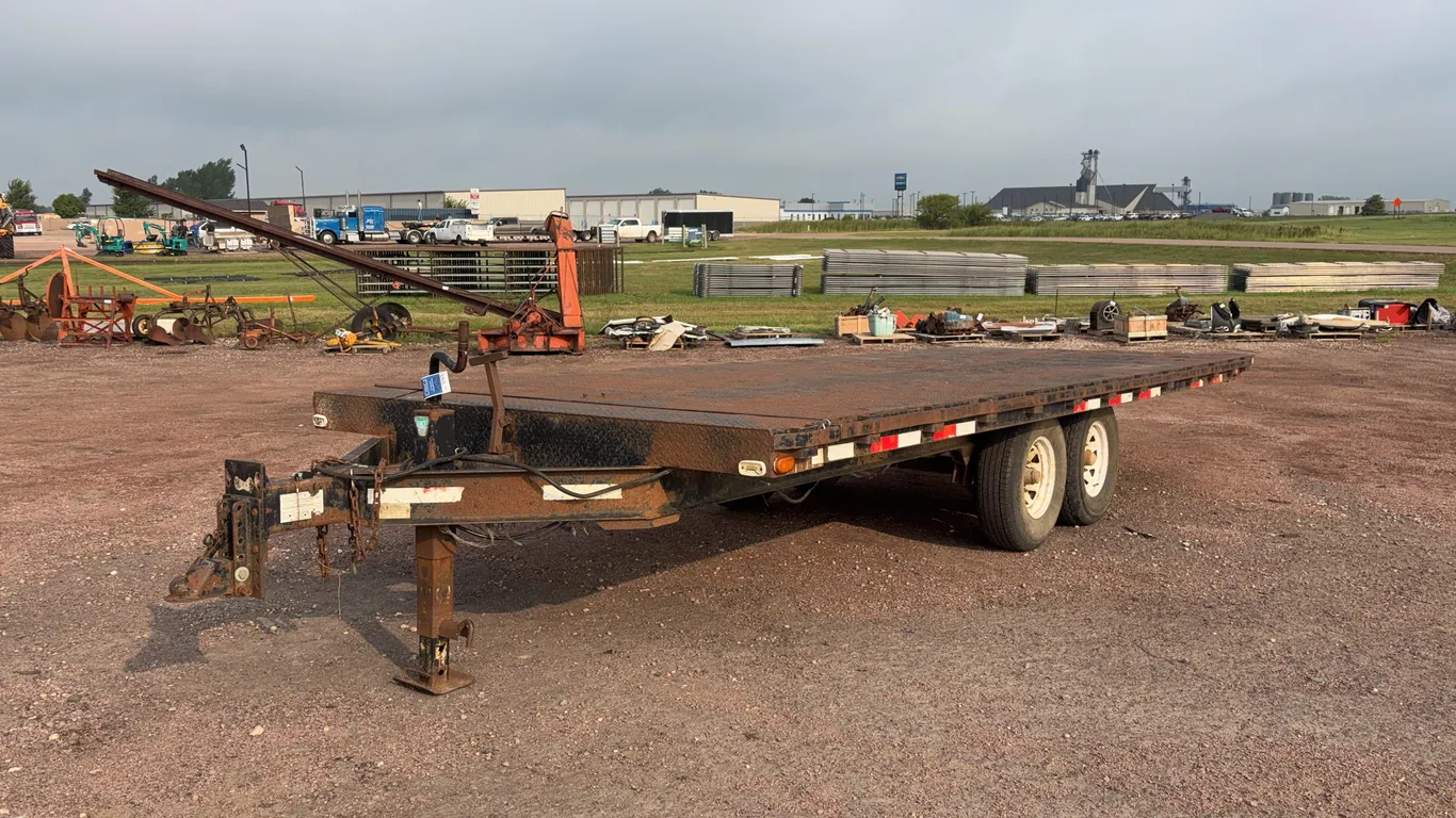 2003 Flanigan Western Tommy Tilt Trailer