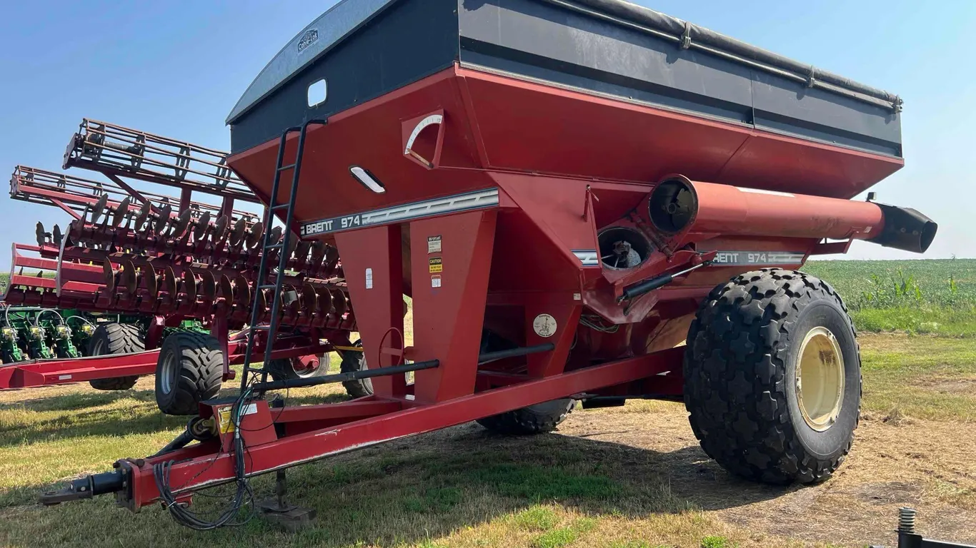 Brent 974 Grain Cart
