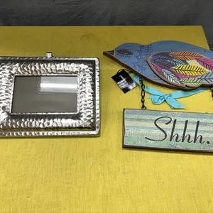 Picture frame and bird sign