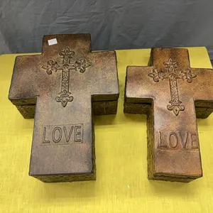 Cross conatiners