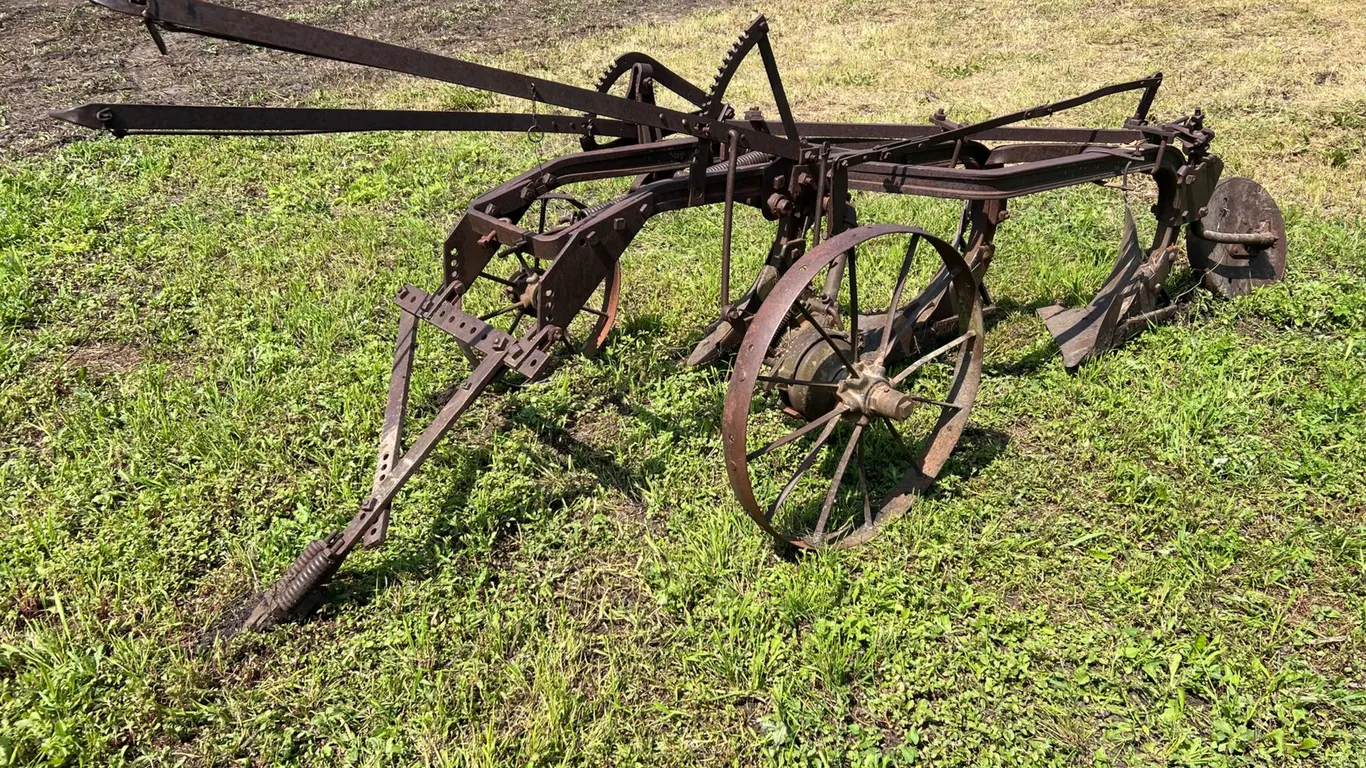 3 Bottom Plow