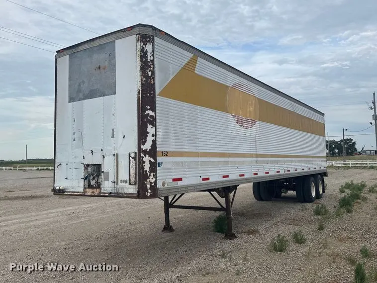 1977 Kentucky Trailers dry van trailer