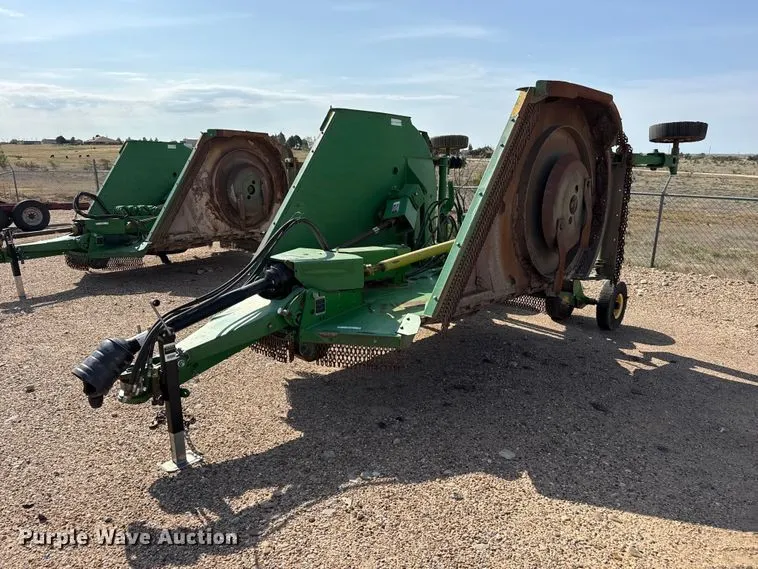 John Deere batwing rotary mower