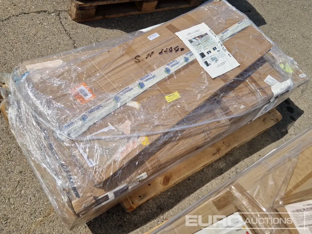 Unused Pallet of 1 Workbenches + Cabinet + Metal Pegboard