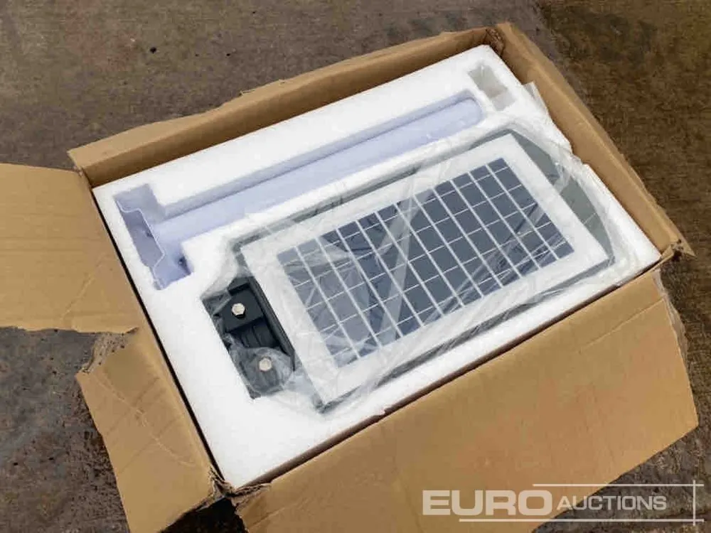 Unused Cenius 120w LED Solar Light (2 of)