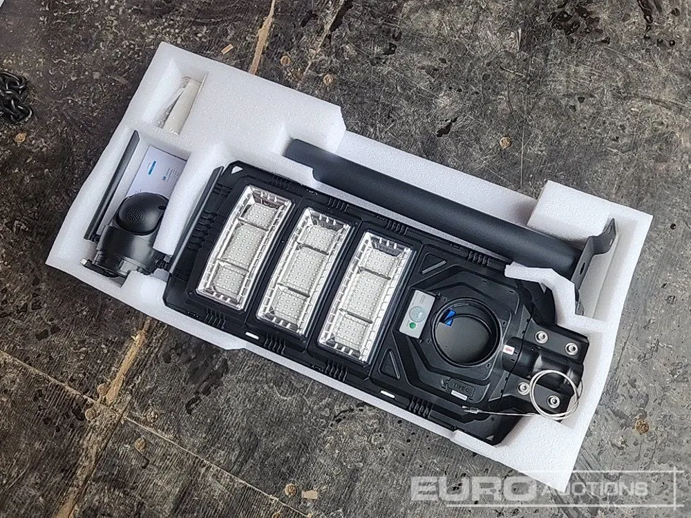 Unused AI Solar Camera & LED Light