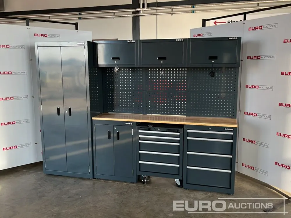Unused 2026 Boss 2.6m 9 Drawer, 5 Cabinet Tool Station