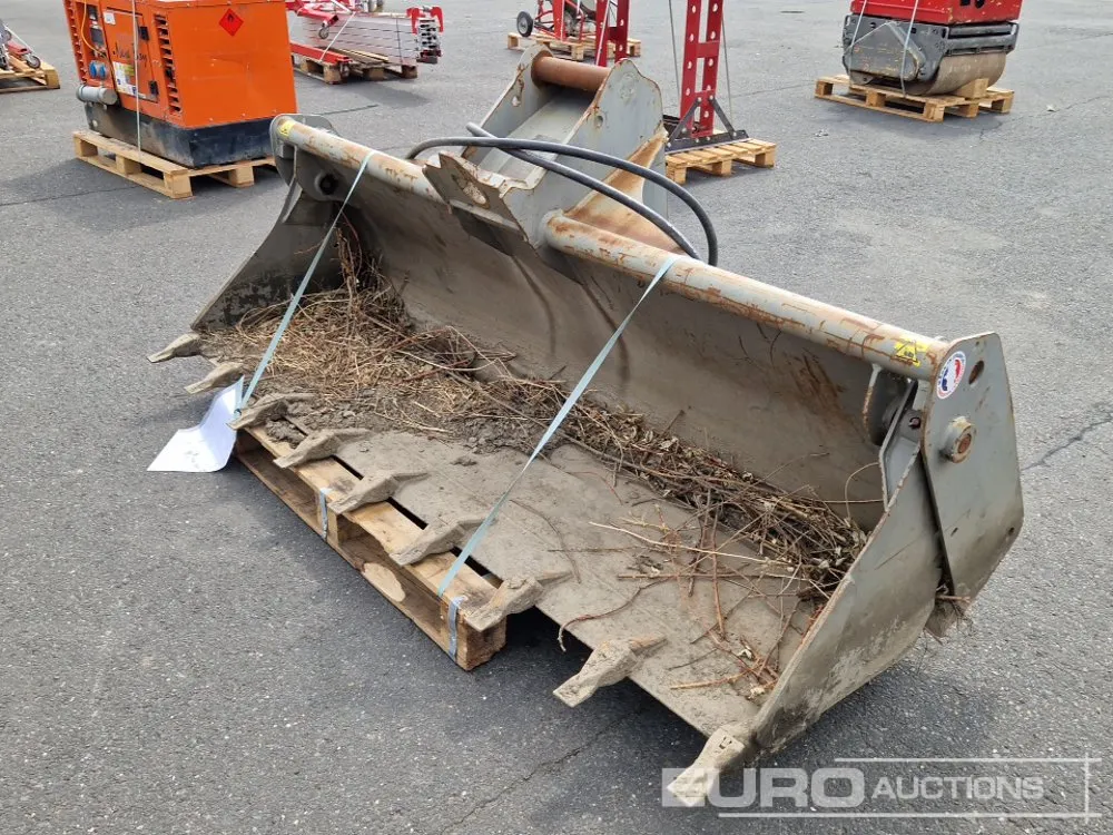 Arden 86" 4in1 Bucket to suit Excavator