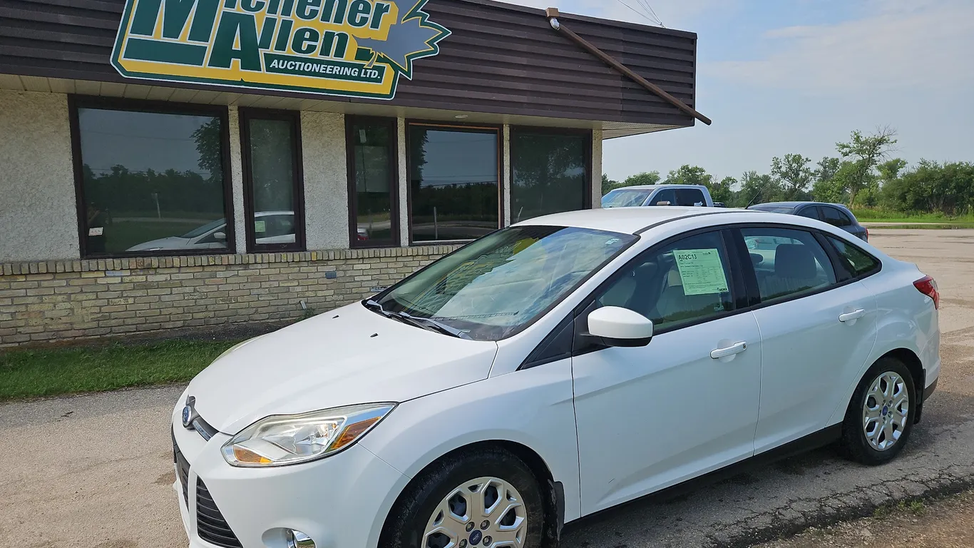 2012 Ford Focus 4dr Sedan